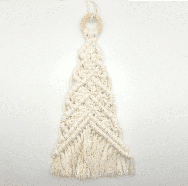Décoration macramé, grand sapin blanc 18 cm – Image 3